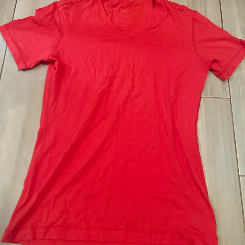 limited edition men’s swiftly tech shirt